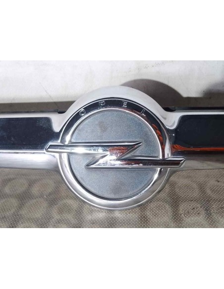 MOLDURAS TRASERAS OPEL ZAFIRA C TOURER - 151017