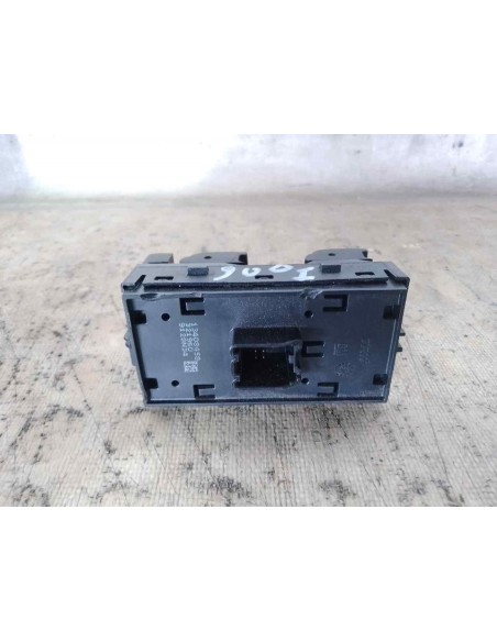 MANDO ELEVALUNAS DELANTERO IZQUIERDO OPEL ASTRA K BERLINA 5P - 240830