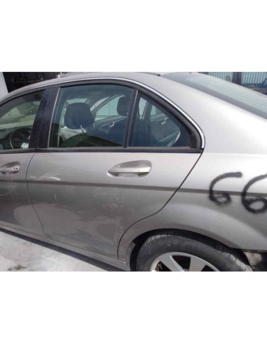 PUERTA TRASERA IZQUIERDA MERCEDES-BENZ CLASE C...