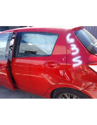 PUERTA TRASERA IZQUIERDA TOYOTA YARIS (XP13) -...