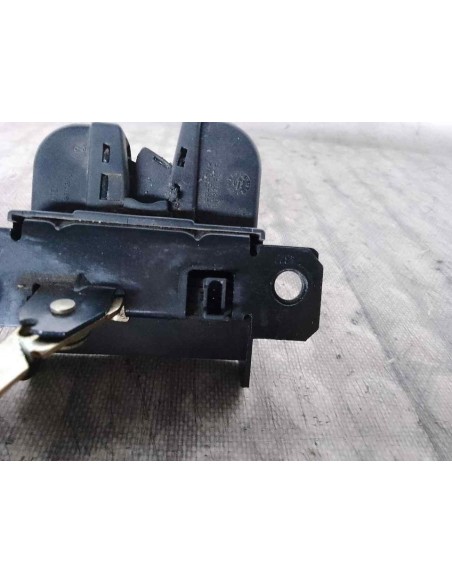 CERRADURA MALETERO / PORTON VOLKSWAGEN GOLF IV BERLINA (1J1)(10 1997) - 96204