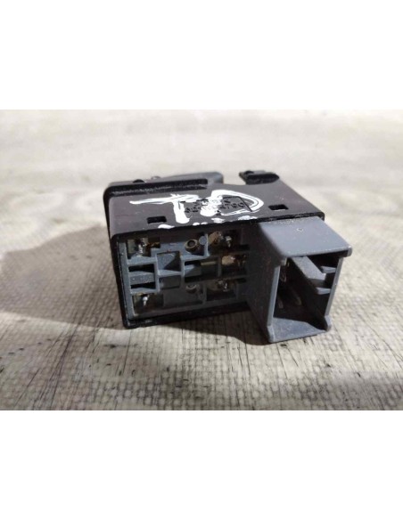 MANDO ELEVALUNAS TRASERO DERECHO DAEWOO NUBIRA BERLINA - 91791