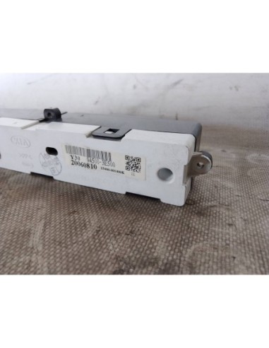 PANTALLA MULTIFUNCION KIA SORENTO (BL) - 92081