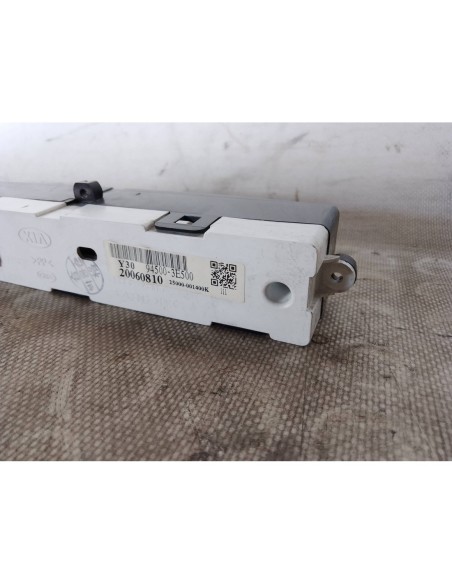 PANTALLA MULTIFUNCION KIA SORENTO (BL) - 92081