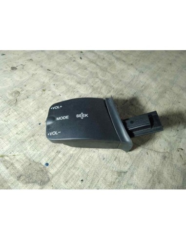 MANDO MULTIFUNCION FORD FOCUS BERLINA (CAP) -...