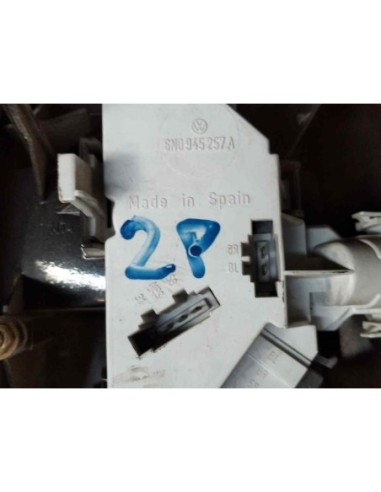 PILOTO TRASERO IZQUIERDO VOLKSWAGEN POLO III...