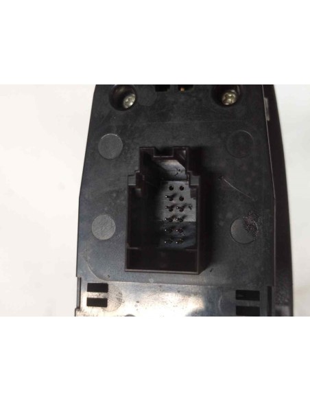 MANDO ELEVALUNAS DELANTERO IZQUIERDO BMW SERIE 1 BERLINA 5P (F20) - 94541