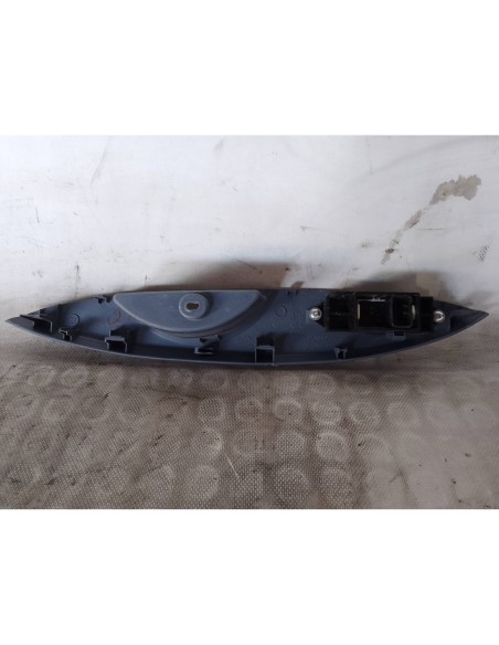 MANDO ELEVALUNAS TRASERO DERECHO PEUGEOT ION - 95518