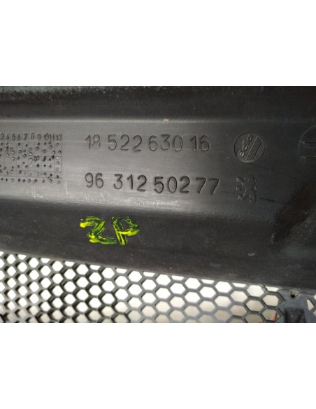 REJILLA DELANTERA PEUGEOT ION - 95547