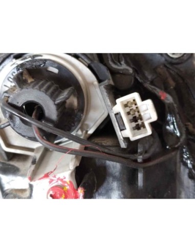 PILOTO TRASERO DERECHO INTERIOR NISSAN ALMERA...