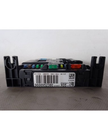 CAJA RELES / FUSIBLES CITROEN C3 - 95934