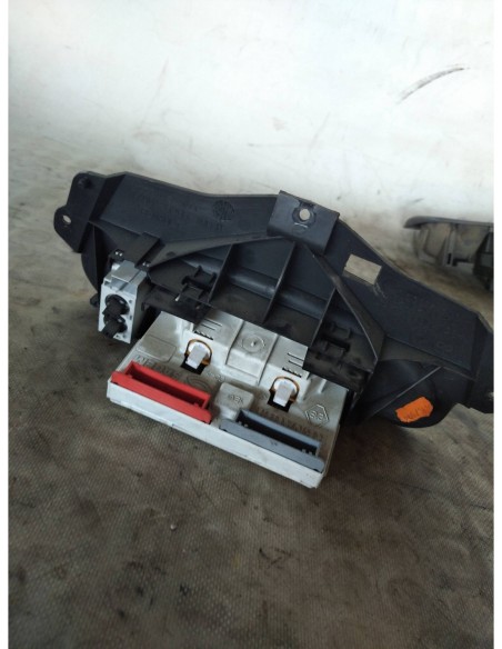PANTALLA MULTIFUNCION RENAULT MEGANE I BERL / BERL  CON PORTÓN (BA0) - 96501