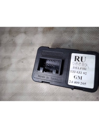 MANDO ELEVALUNAS DELANTERO IZQUIERDO OPEL CORSA...