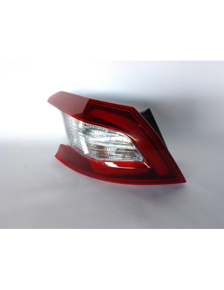 PILOTO TRASERO IZQUIERDO PEUGEOT 308 - 97895