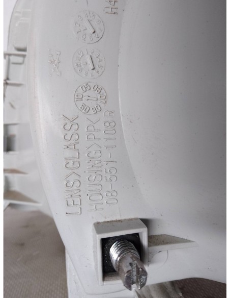 FARO DERECHO RENAULT R 19 BERL  CON PORTÓN (B/C53) - 98037