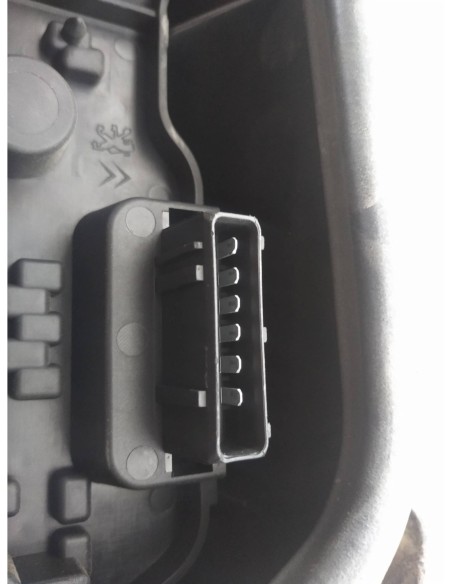 PILOTO TRASERO DERECHO CITROEN XSARA BERLINA - 103758