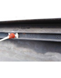 FALDON LATERAL MERCEDES-BENZ CLASE E (BM 124)... 2