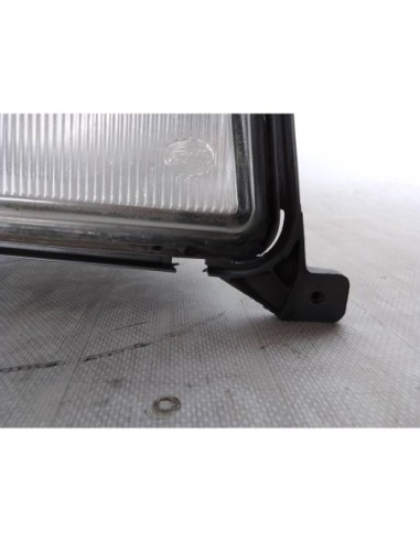 FARO DERECHO MERCEDES-BENZ CLASE E (BM 124)...