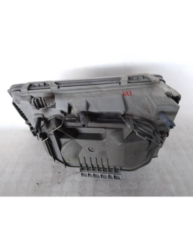 FARO DERECHO MERCEDES-BENZ CLASE E (BM 124)...