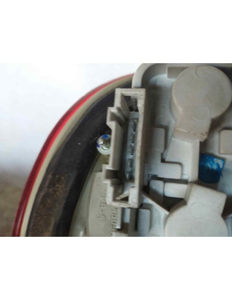 PILOTO TRASERO DERECHO SEAT CORDOBA BERLINA (6K2) - 104739