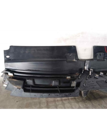 REJILLA DELANTERA CITROEN C5 BERLINA - 104836