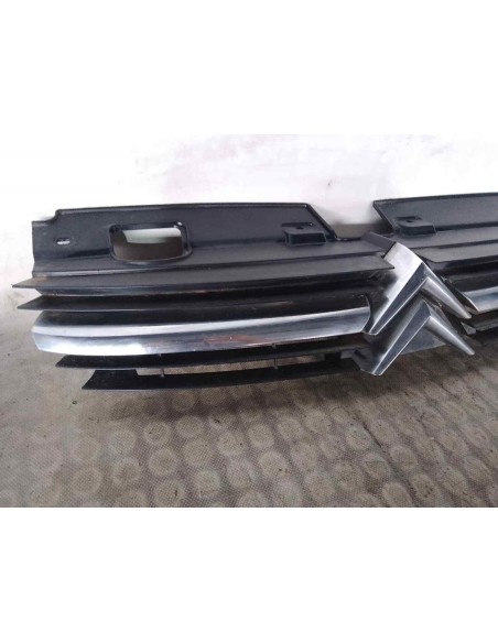 REJILLA DELANTERA CITROEN C5 BERLINA - 104836