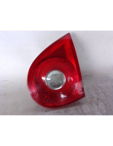 PILOTO TRASERO DERECHO VOLKSWAGEN GOLF V...