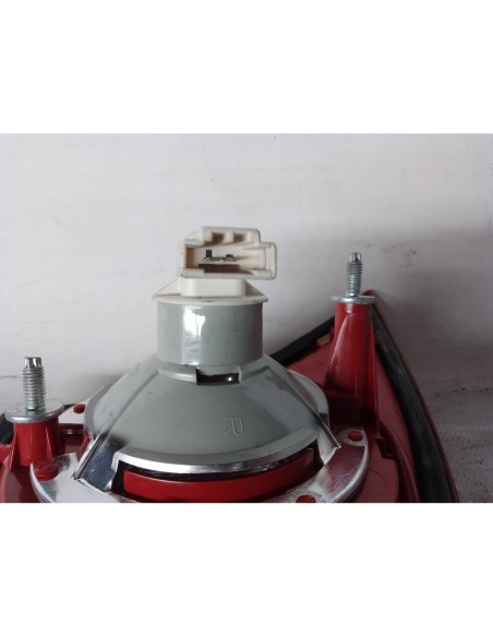 PILOTO TRASERO DERECHO VOLKSWAGEN GOLF V (1K1)(10 2003) - 105817