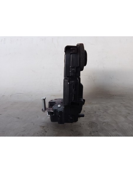 CERRADURA PUERTA TRASERA DERECHA TOYOTA AURIS (E15) - 106389