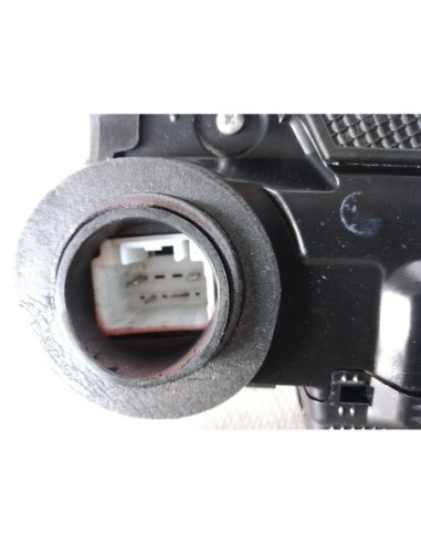 CERRADURA PUERTA TRASERA DERECHA TOYOTA AURIS...