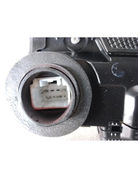 CERRADURA PUERTA TRASERA DERECHA TOYOTA AURIS (E15) - 106389