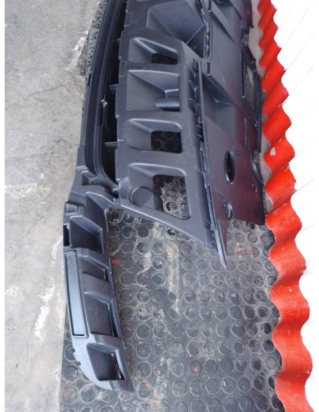 MOLDURAS DELANTERAS RENAULT MEGANE III BERLINA 5P - 106964