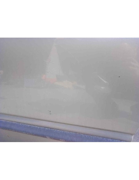 PUERTA LATERAL CORREDERA IZQUIERDA CHRYSLER VOYAGER GS - 111394
