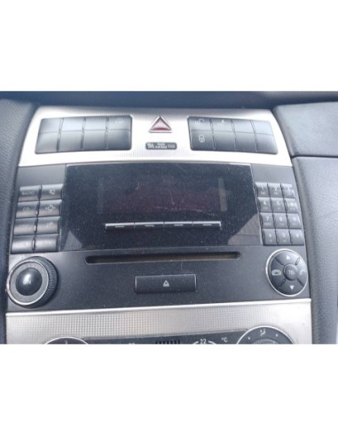 SISTEMA AUDIO / RADIO CD MERCEDES-BENZ CLK (BM...