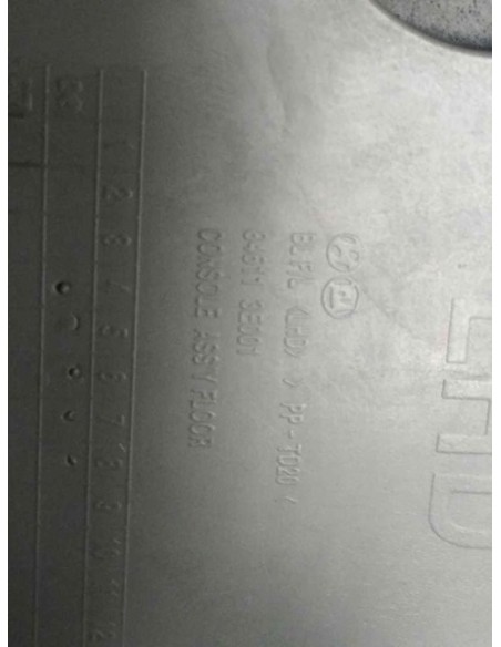 APOYABRAZOS CENTRAL KIA SORENTO (BL) - 111987