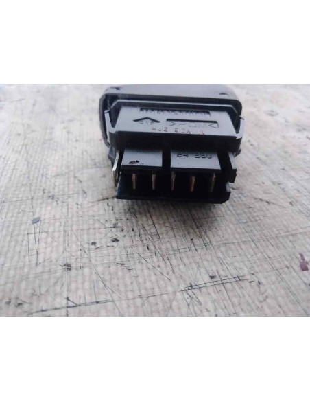 MANDO ELEVALUNAS DELANTERO IZQUIERDO RENAULT MEGANE I SCENIC (JA0) - 125299