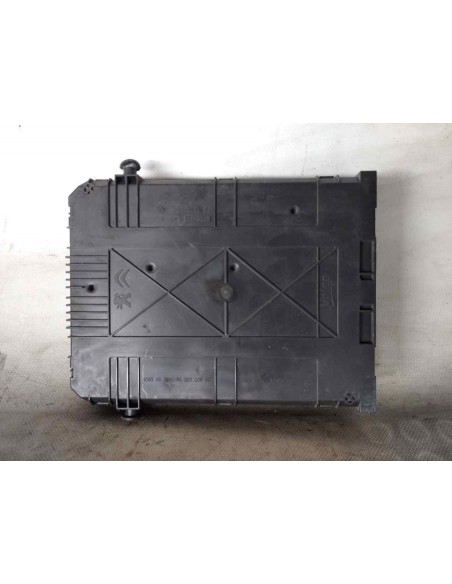 CAJA RELES / FUSIBLES PEUGEOT 208 - 124926