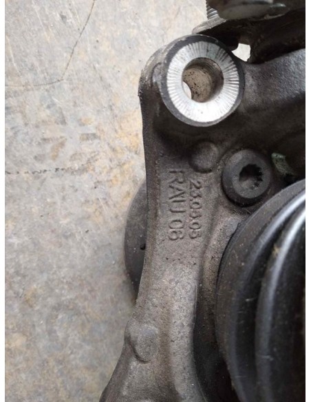 MANGUETA DELANTERA IZQUIERDA VOLKSWAGEN PASSAT BERLINA (362) - 129869