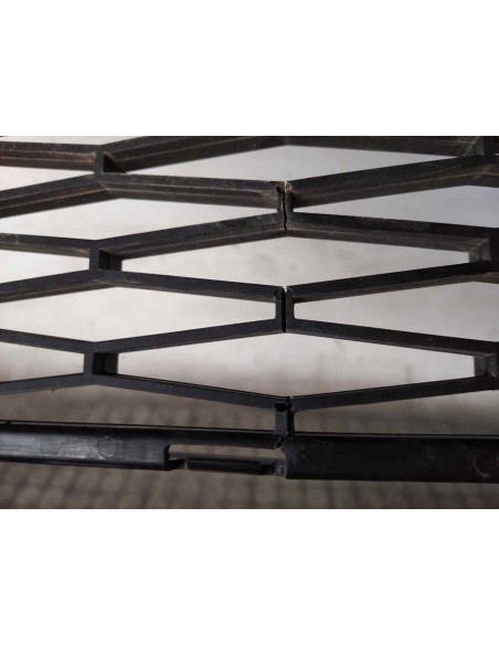 REJILLA PARAGOLPES CENTRAL SEAT IBIZA BERLINA (6J5) - 131239