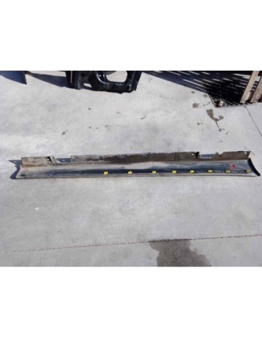 FALDON LATERAL BMW SERIE 3 BERLINA (E90) - 133550