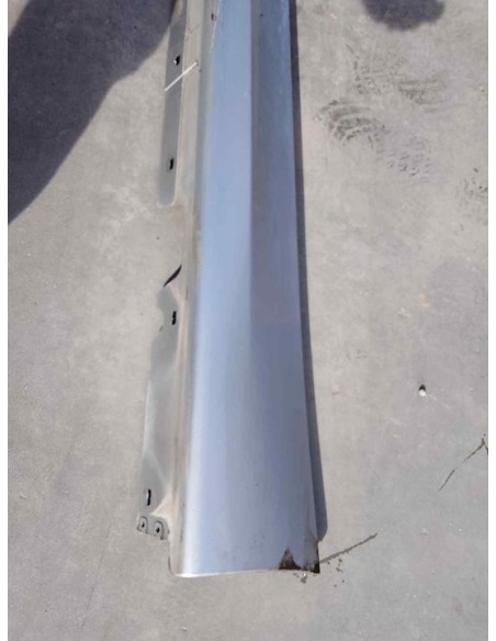 FALDON LATERAL BMW SERIE 3 BERLINA (E90) - 133550