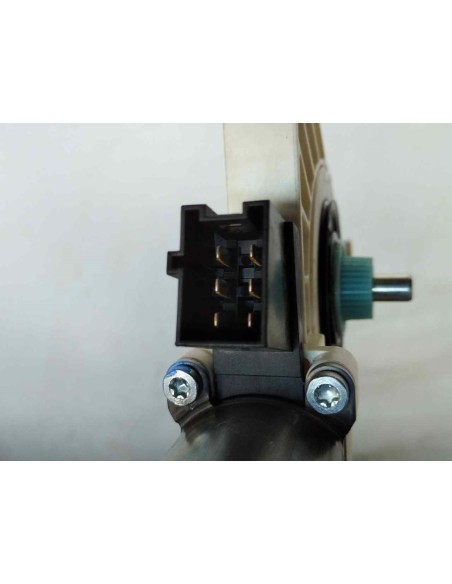 MOTOR ELEVALUNAS TRASERO IZQUIERDO MERCEDES-BENZ CLASE A (BM 169) - 134259