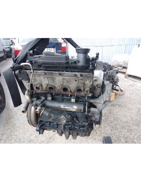 DESPIECE MOTOR VOLKSWAGEN PASSAT BERLINA (362) - 175233