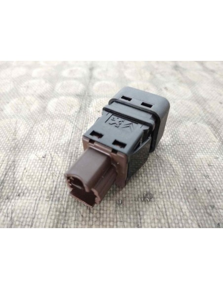 INTERRUPTOR PEUGEOT 208 - 134520