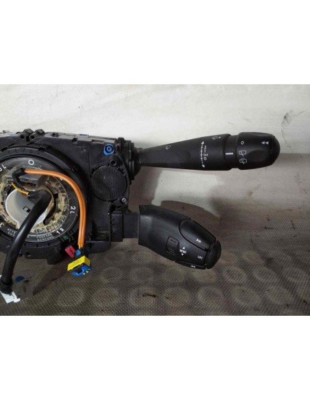 MANDO MULTIFUNCION PEUGEOT 208 - 134524