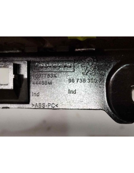 REJILLA AIREADORA PEUGEOT 208 - 134527