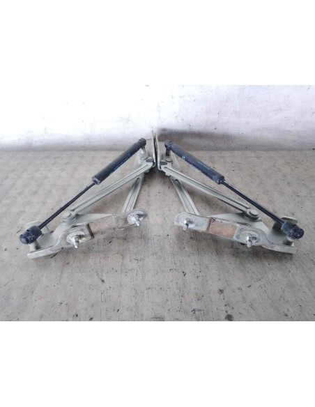 BISAGRA DERECHA TAPA MALETA PEUGEOT 407 - 136097