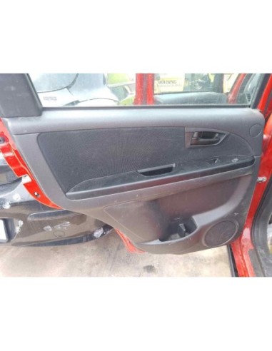 GUARNECIDO PUERTA TRASERA IZQUIERDA FIAT SEDICI...