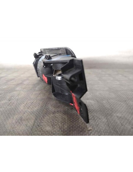 MANETA INTERIOR TRASERA IZQUIERDA VOLKSWAGEN GOLF IV BERLINA (1J1)(10 1997) - 136821