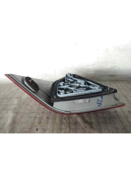 PILOTO TRASERO DERECHO MERCEDES-BENZ CLASE C (BM 203) BERLINA - 139804